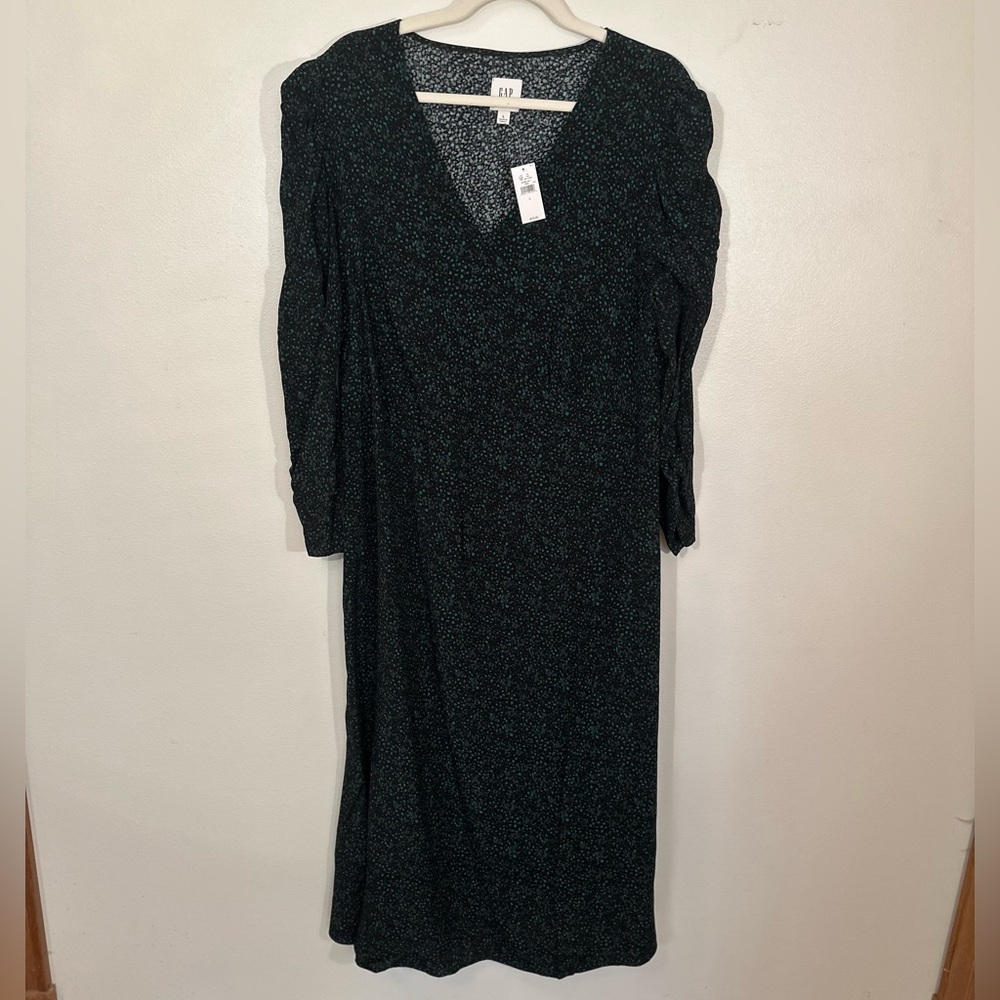 Maternity green and black dot print